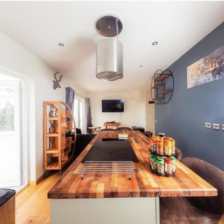 Luxury Cottage With Stunning Views Near Fairy Pools - School House 3 Carbost  Exterior photo