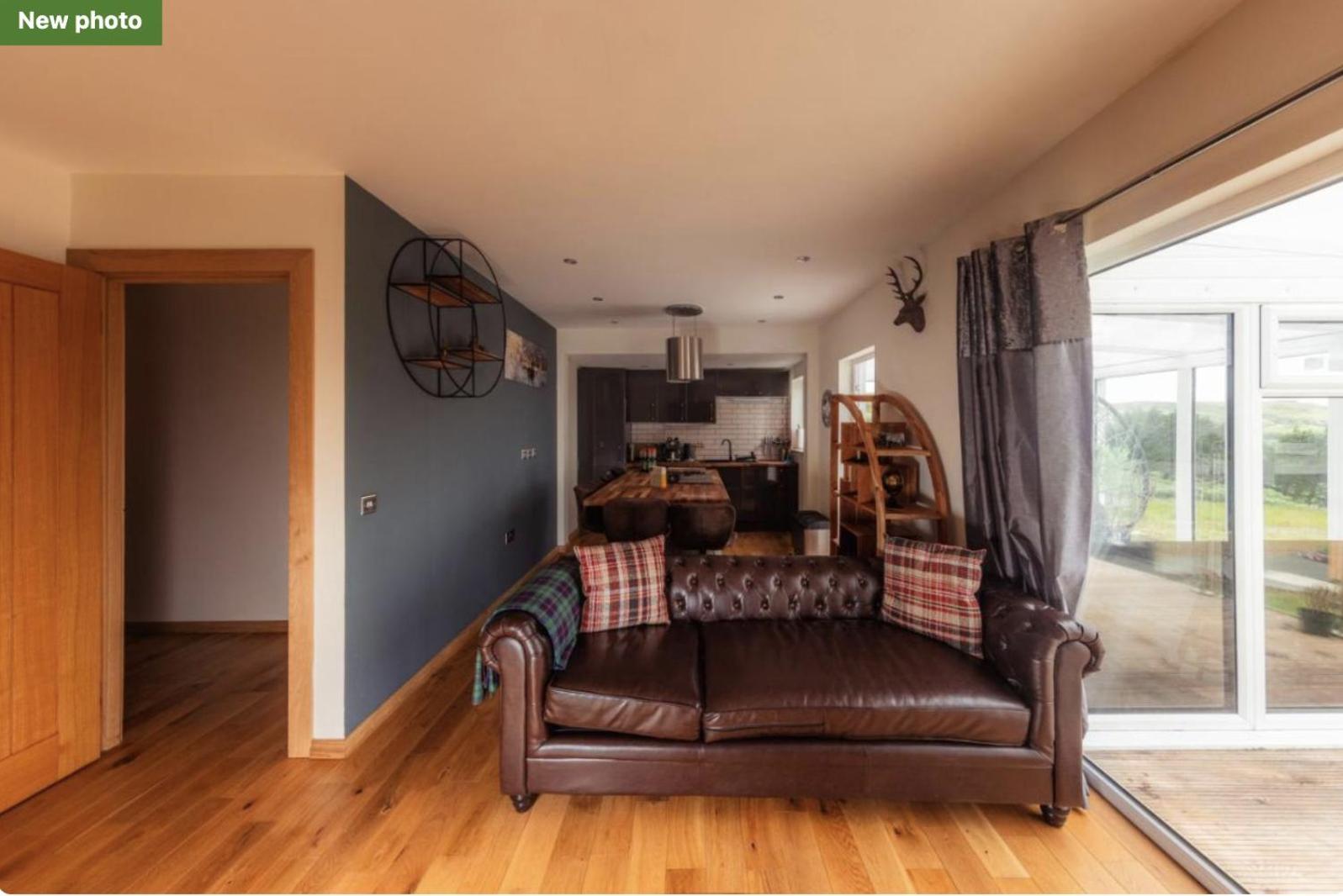 Luxury Cottage With Stunning Views Near Fairy Pools - School House 3 Carbost  Exterior photo