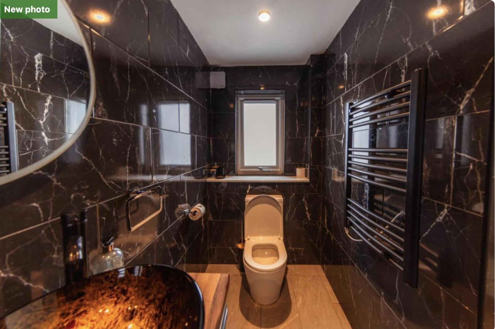 Luxury Cottage With Stunning Views Near Fairy Pools - School House 3 Carbost  Exterior photo
